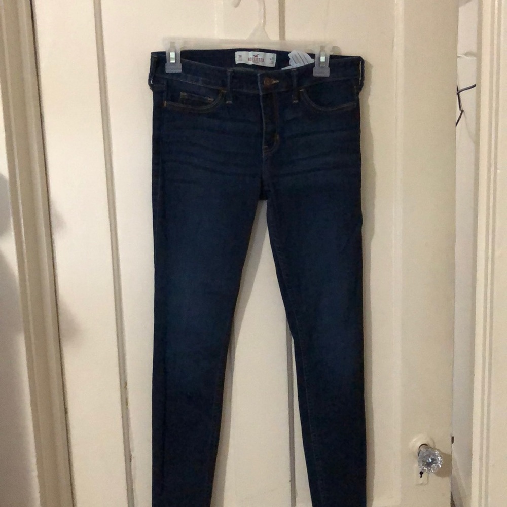 Hollister low rise super skinny jeans
